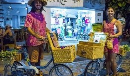 摆摊博主爆料自己视频,视频生成背后的故事